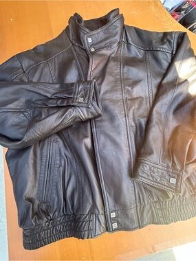 3M Thinsulate Black Leather Bomber Jacket